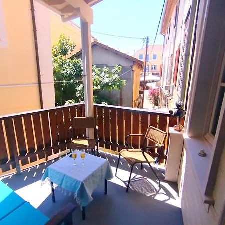 Phoenix Square Hébergement de vacances *