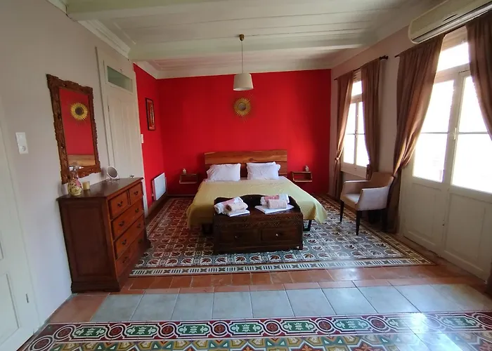 Phoenix Square Лефкада